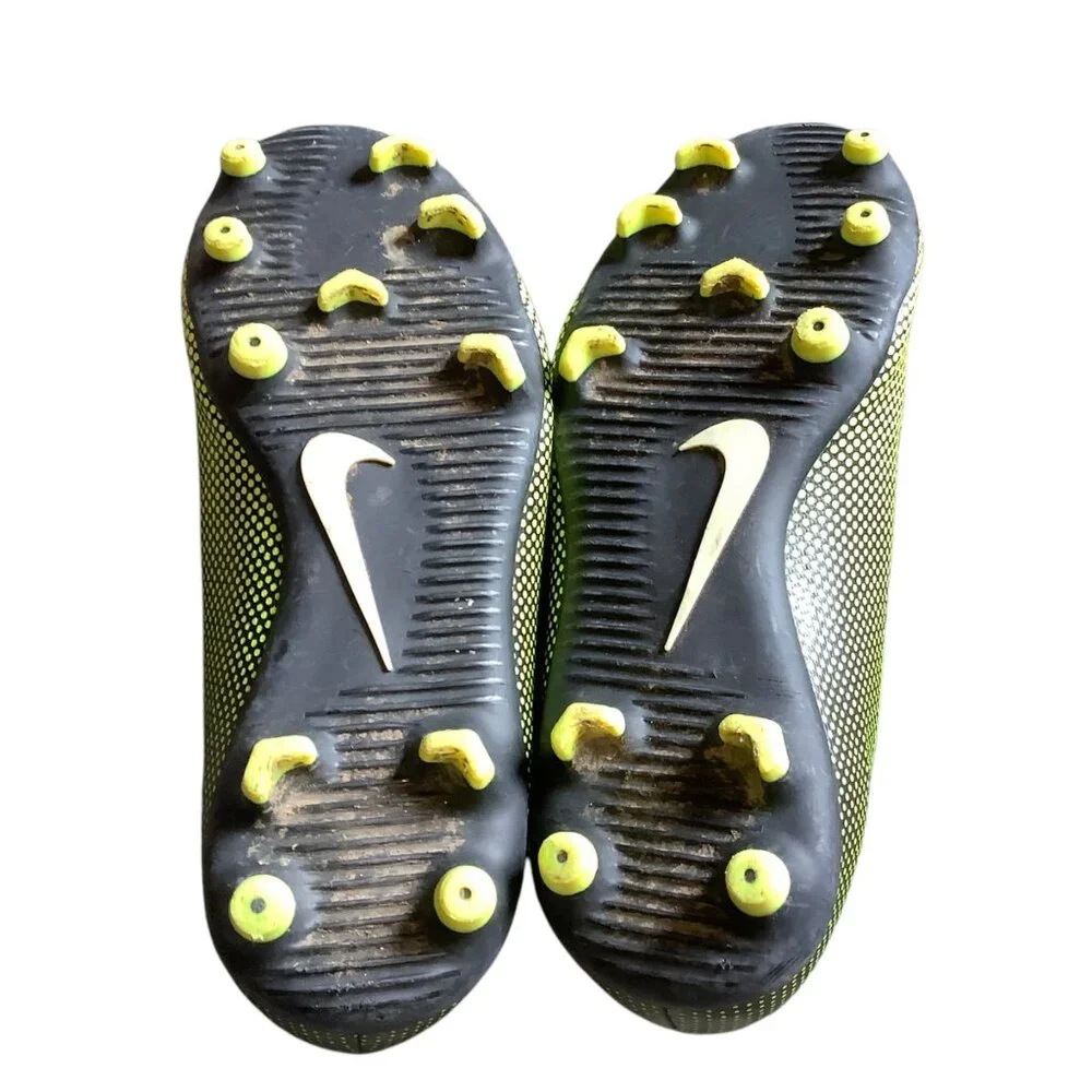 Nike Youth Bravata II FG Soccer Cleats Child‎ 12 Black Neon Yellow Lightweight